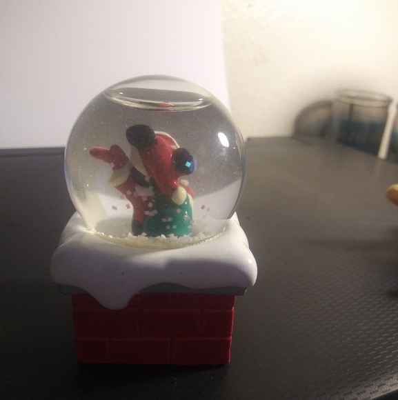 2002 MICKEY SNOW GLOBE christmas - Picture 6 of 6